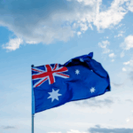 The Socioeconomic Impacts of Amazon Investments on local communities